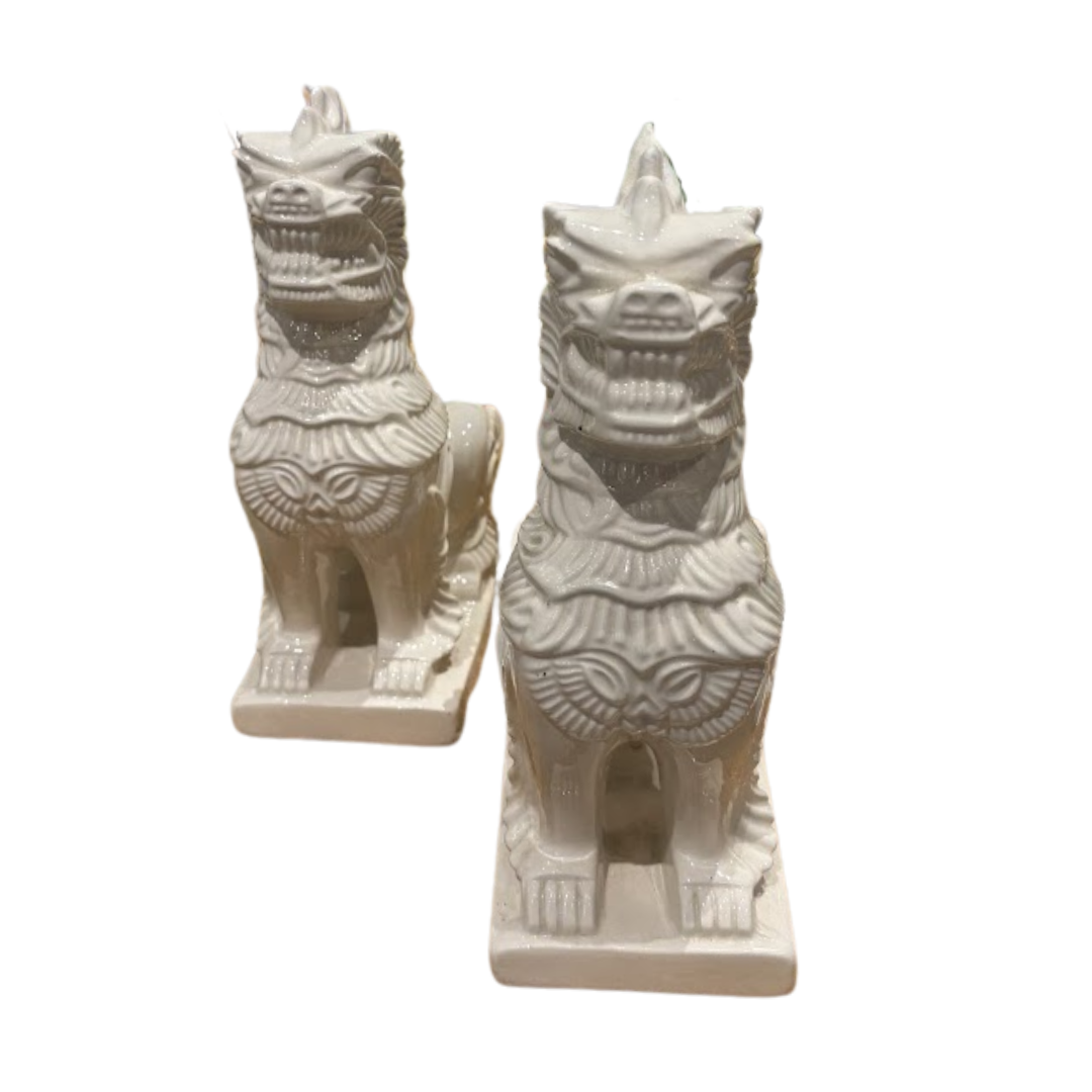 Pair of White Foo Dogs