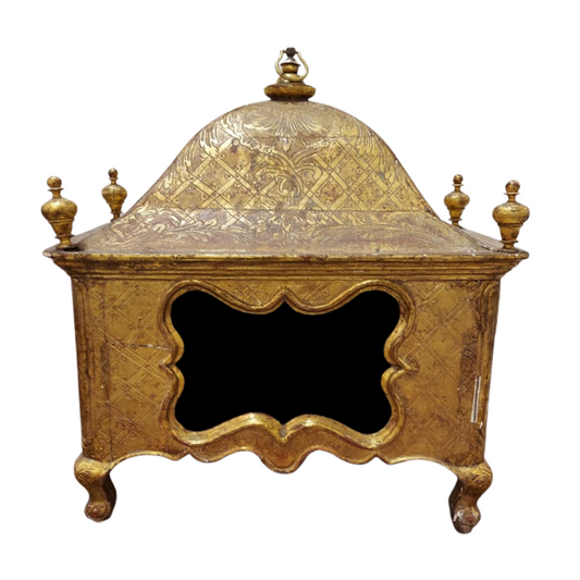 Italian 18th Century Water Gilded Reliquary