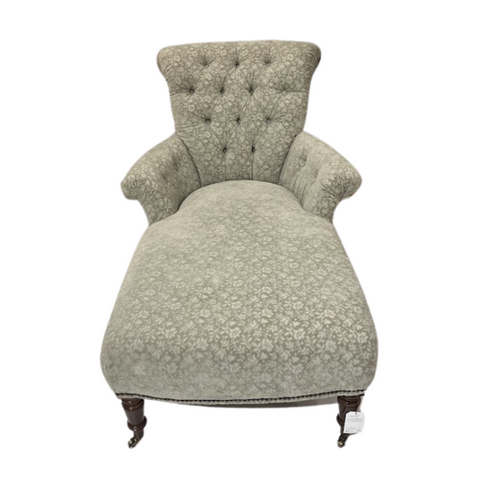 Petite Chaise with Tufted Back